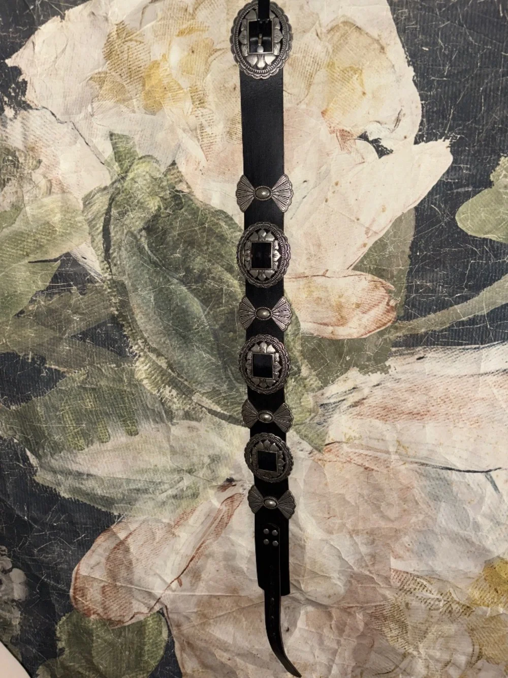 Wonderwest Cassadee  Big Concho Leather Belt